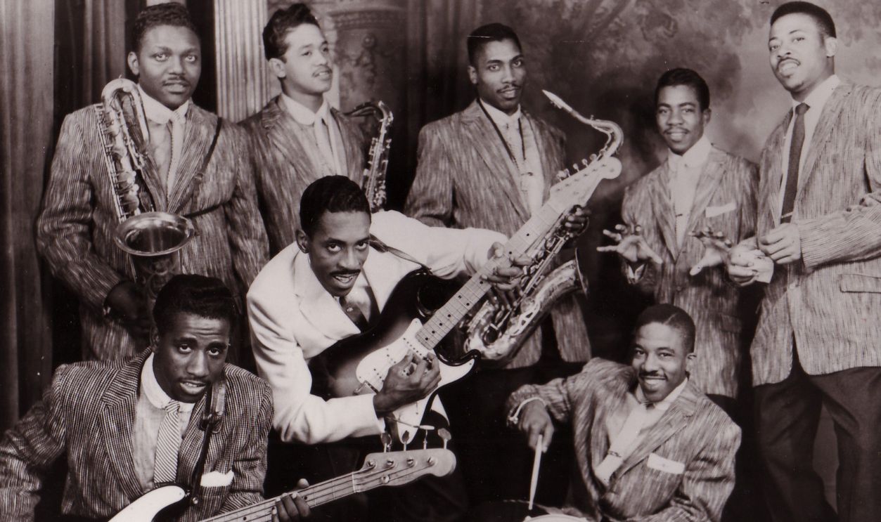 Photo of Ike TURNER; Ike TURNER's Kings Of Rhythm, back row l to r Jackie Brenston, Raymond Hill, Eddie jones, Fred Sample, Billy Gayles. front row l to r Jesse Knight Jr., Ike Turner, Eugene Wahsington.,