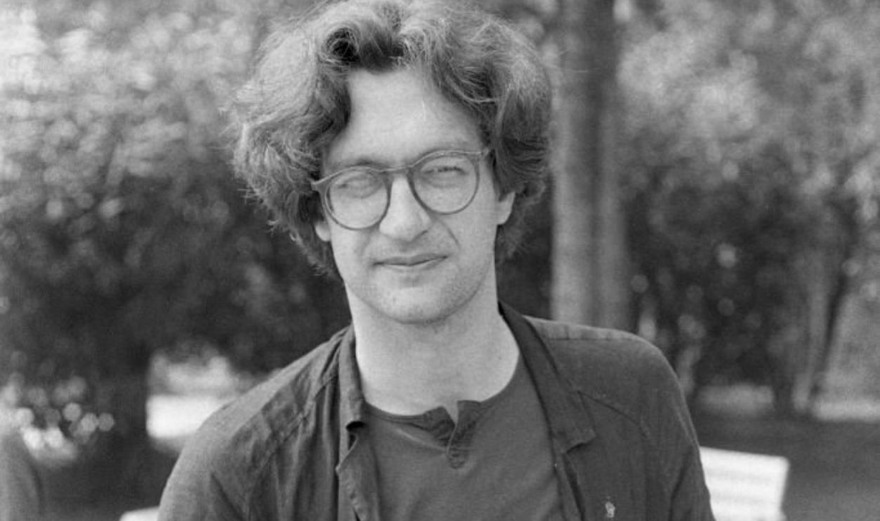 German director Wim Wenders portrayed with his camera at Lido for the Movie festival, Venice, 1982. 