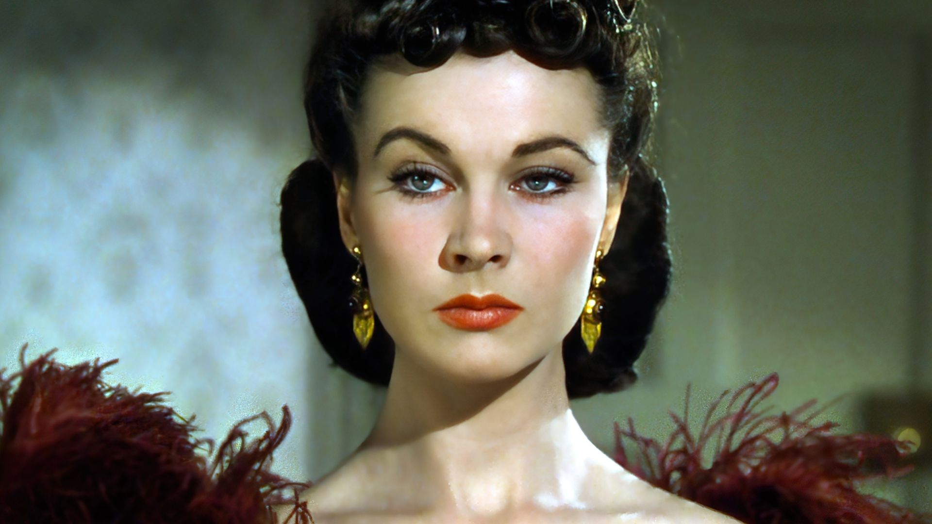 Cropped screenshot of Vivien Leigh from the trailer for the film Gone with the Wind