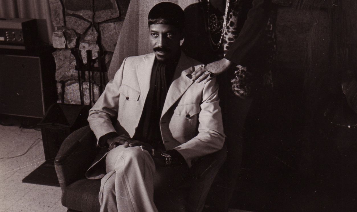 Photo of Tina TURNER and Ike TURNER and Ike & Tina TURNER; Posed portrait of Ike and Tina Turner, full length