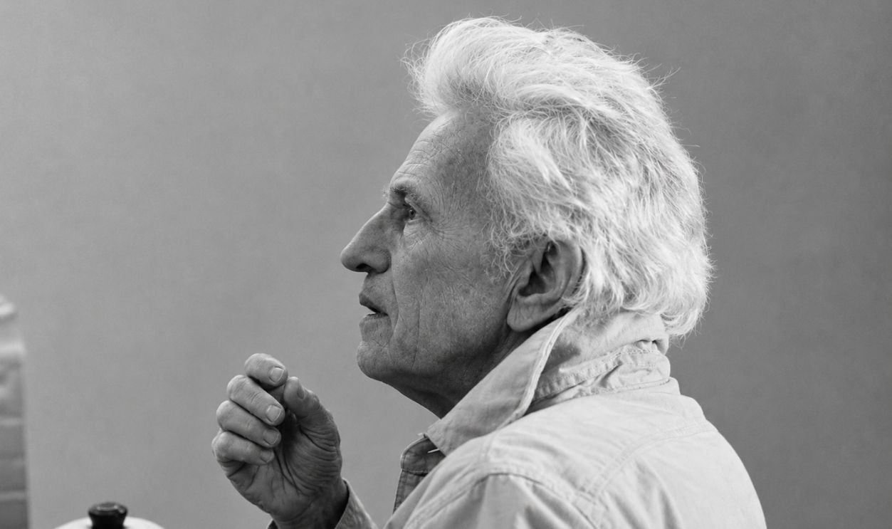 American director and actor Nicholas Ray on the set of the film The American Friend, based on Patricia Highsmith's novel Ripley's Game and directed by German director Wim Wenders.