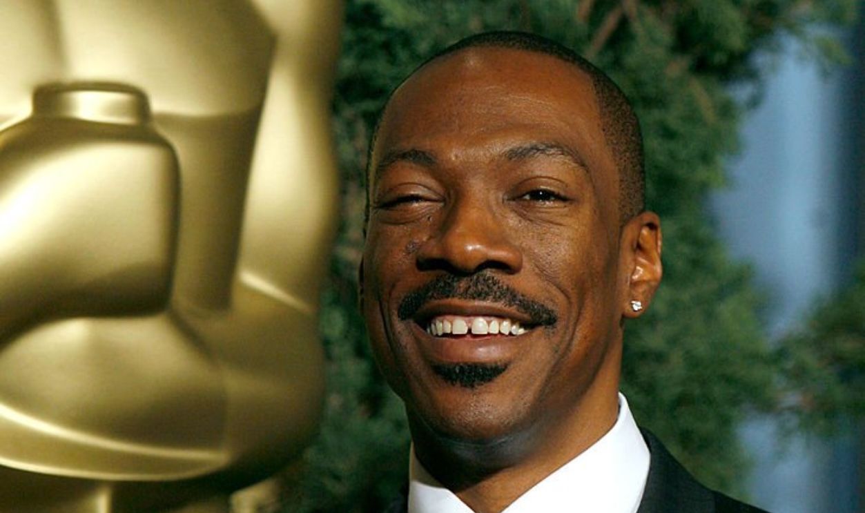 BEVERLY HILLS, CA - FEBRUARY 05: Actor Eddie Murphy attends the 79th annual Academy Award nominees luncheon held at the Beverly Hilton Hotel on February 5, 2007 in Beverly Hills, California.