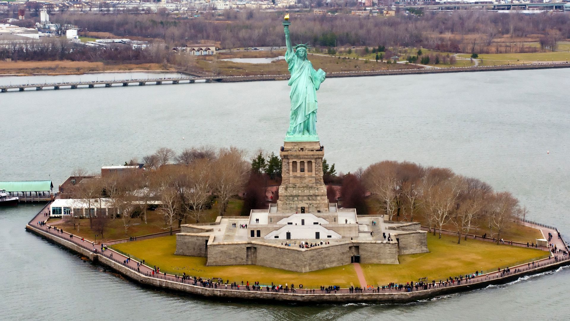 Liberty Island photo Don Ramey Logan
