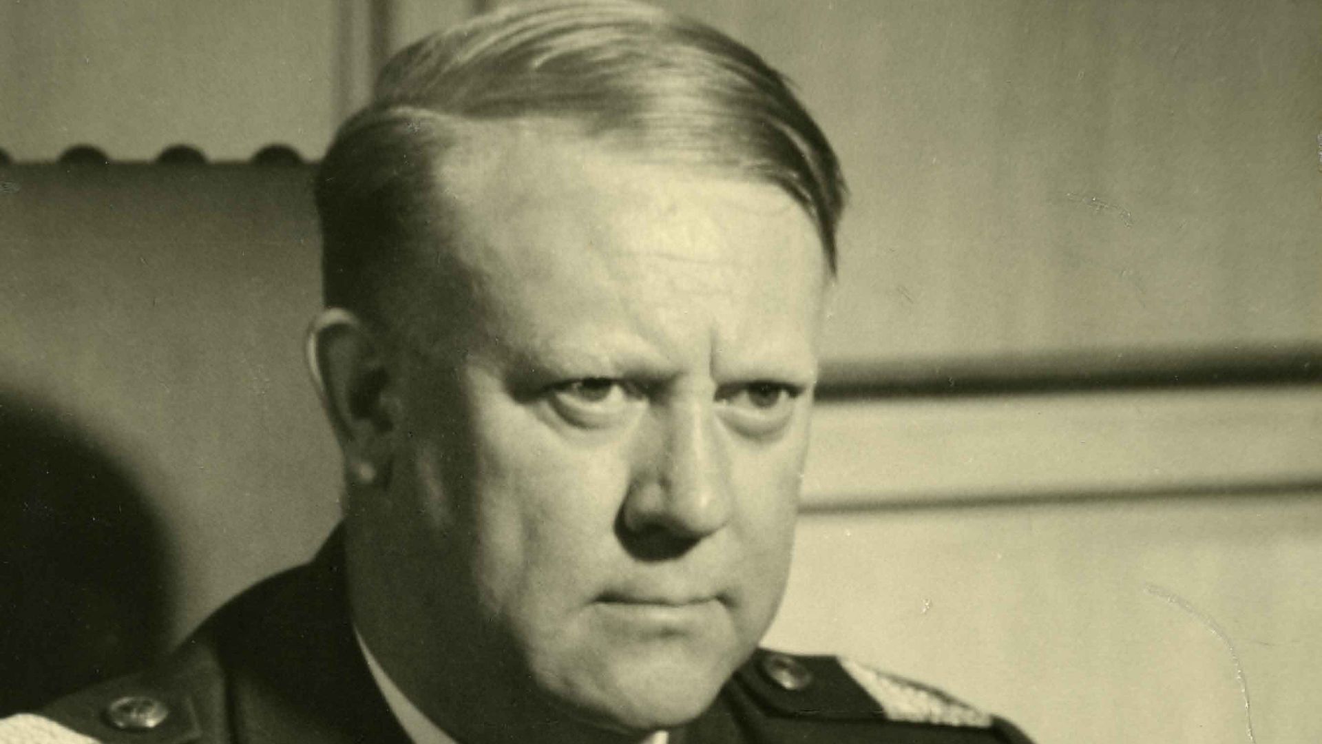 Portrett av Vidkun Quisling i uniform. Ukjent datering. RA/PA-0750/F/0013/1003