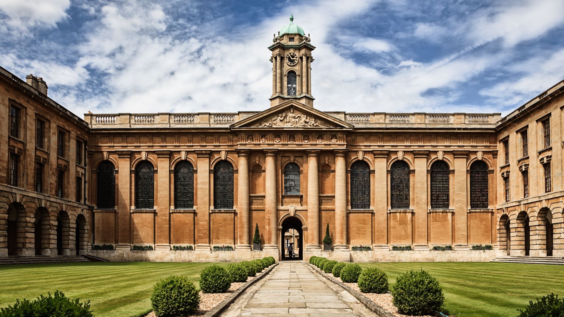 This is a photo of listed building number 1066901.