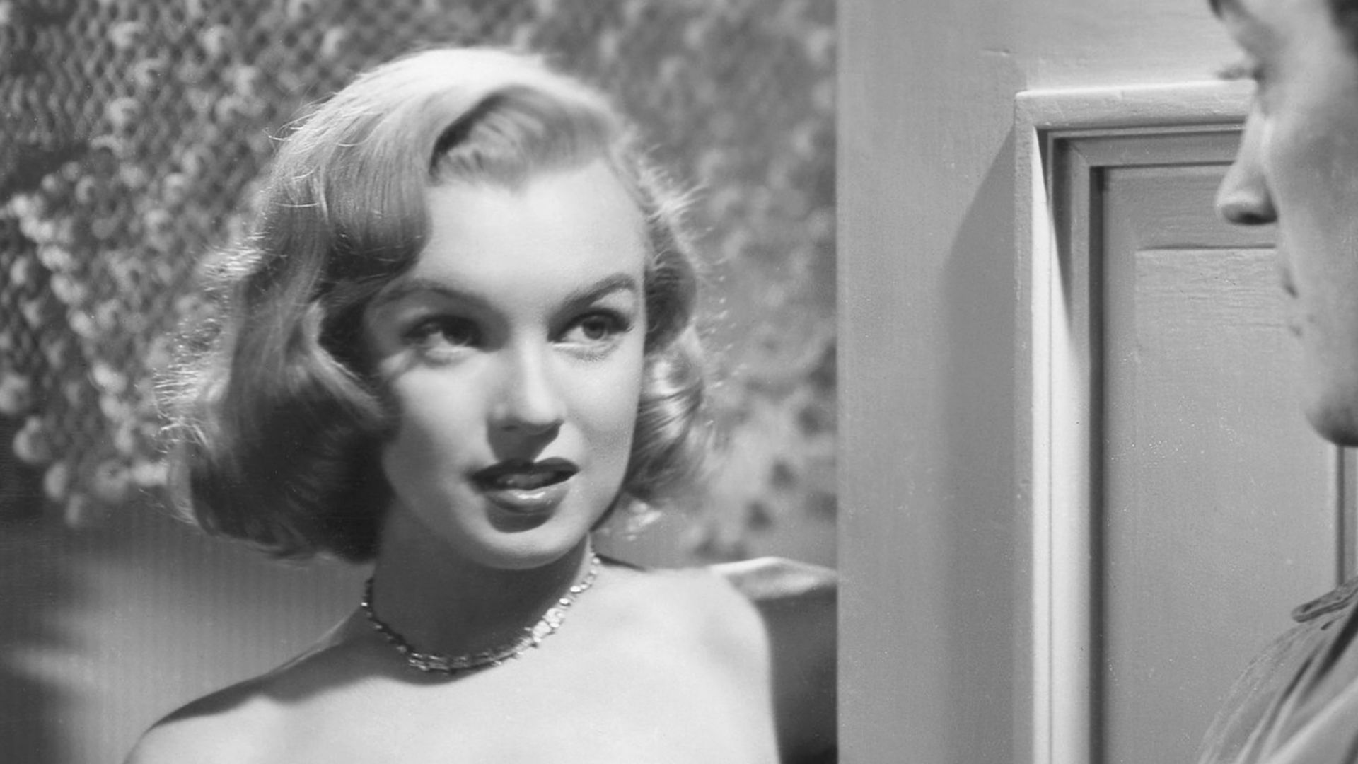 Photo of Marilyn Monroe in the Asphalt Jungle from the May 1961 issue of TV-Radio Mirror.
Note this is a larger, better quality copy of the photo seen on Radio-Tv Mirror page 20.
A renewal search was done at copyright.gov using the title Radio-TV Mirror. 