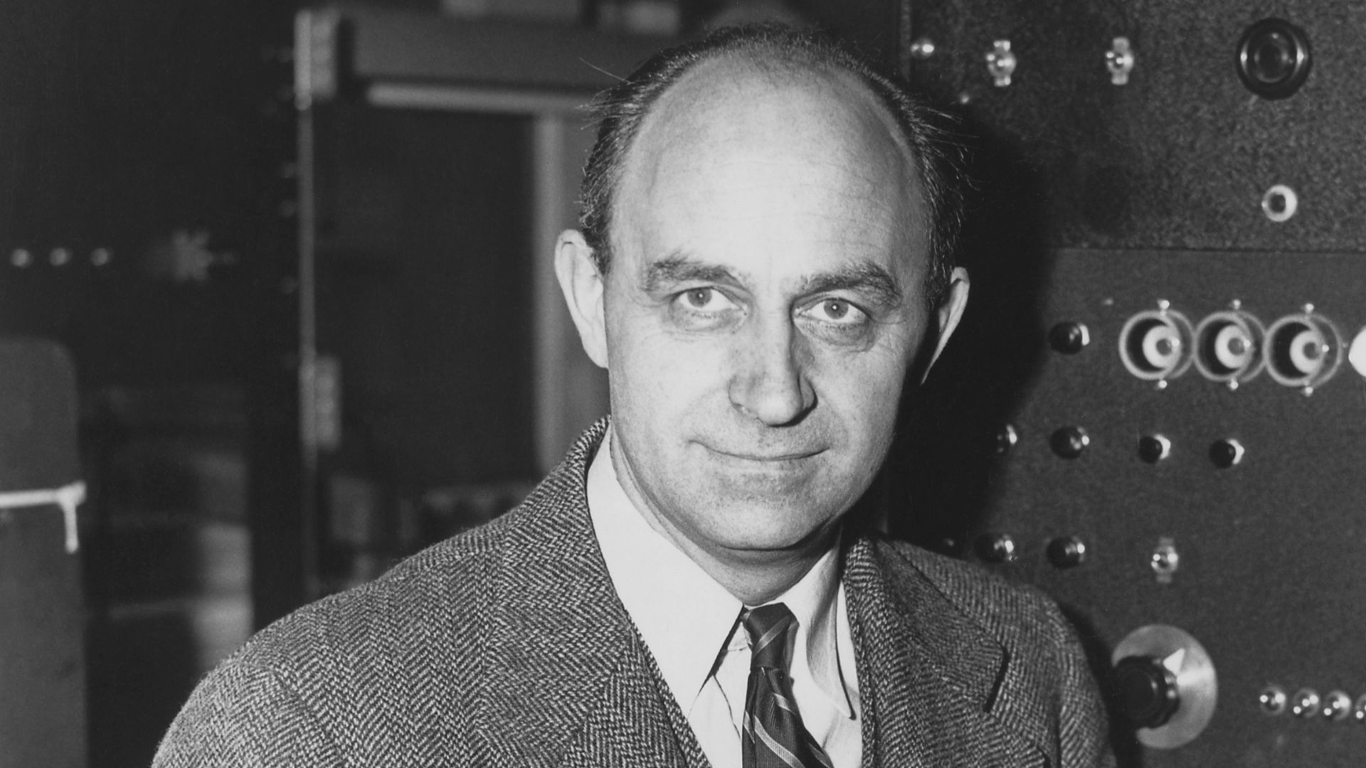 Enrico Fermi, Italian-American physicist, received the 1938 Nobel Prize in physics for identifying new elements and discovering nuclear reactions by his method of nuclear irradiation and bombardment. He was born in Rome, Italy, on September 29, 1901, and 