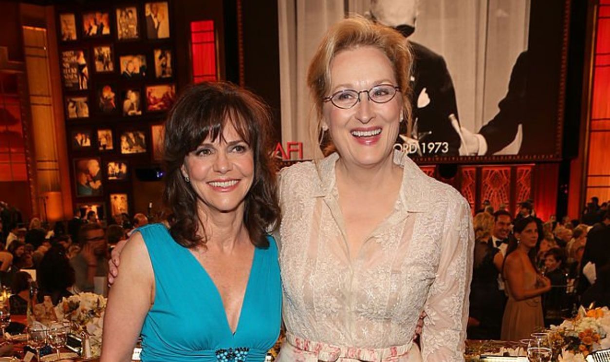 CULVER CITY, CA - JUNE 07: Actresses Sally Field (L) and Meryl Streep attend the 40th AFI Life Achievement Award honoring Shirley MacLaine held at Sony Pictures Studios on June 7, 2012 in Culver City, California. The AFI Life Achievement Award tribute to Shirley MacLaine will premiere on TV Land on Saturday, June 24 at 9PM ET/PST.