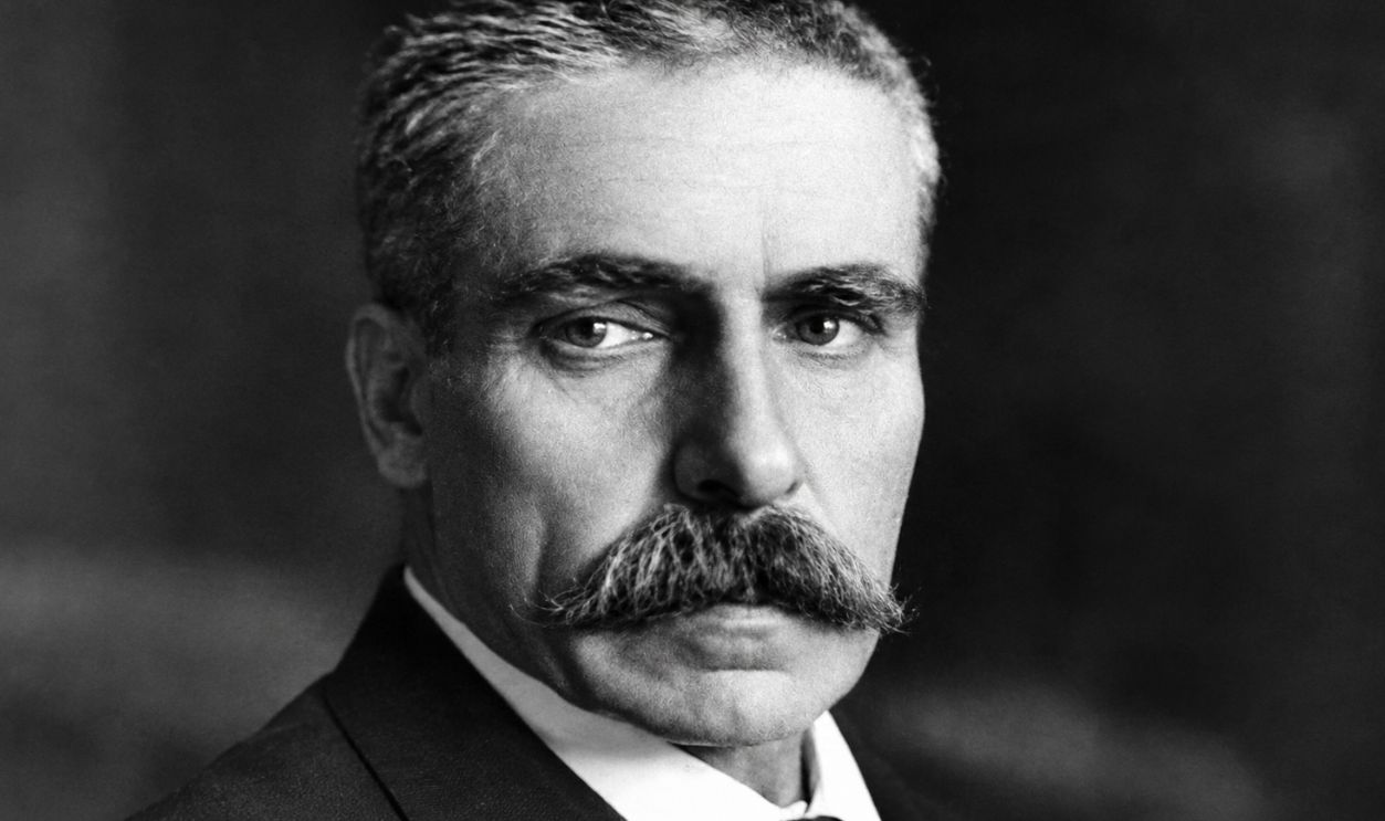 Dr. Julius Wagner-Jauregg (1857-1940) Austria. Nobel Prize in Medicine 1927 for his research into g.p.j. in Malaria.
