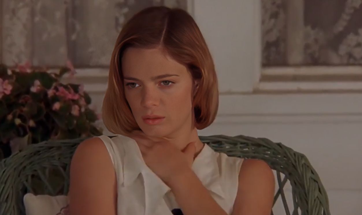 Screenshot from Wild Heats Can’t Be Broken (1991)