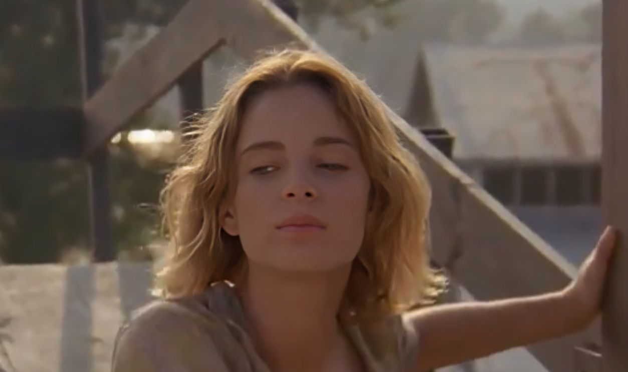 Screenshot from Wild Heats Can’t Be Broken (1991)