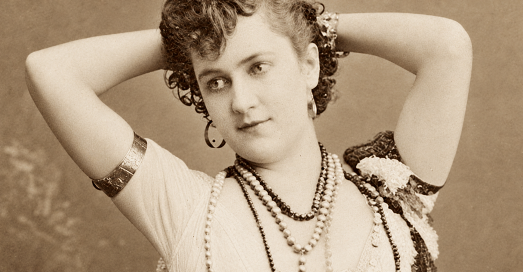 Adah Isaacs Menken posing for a portrait