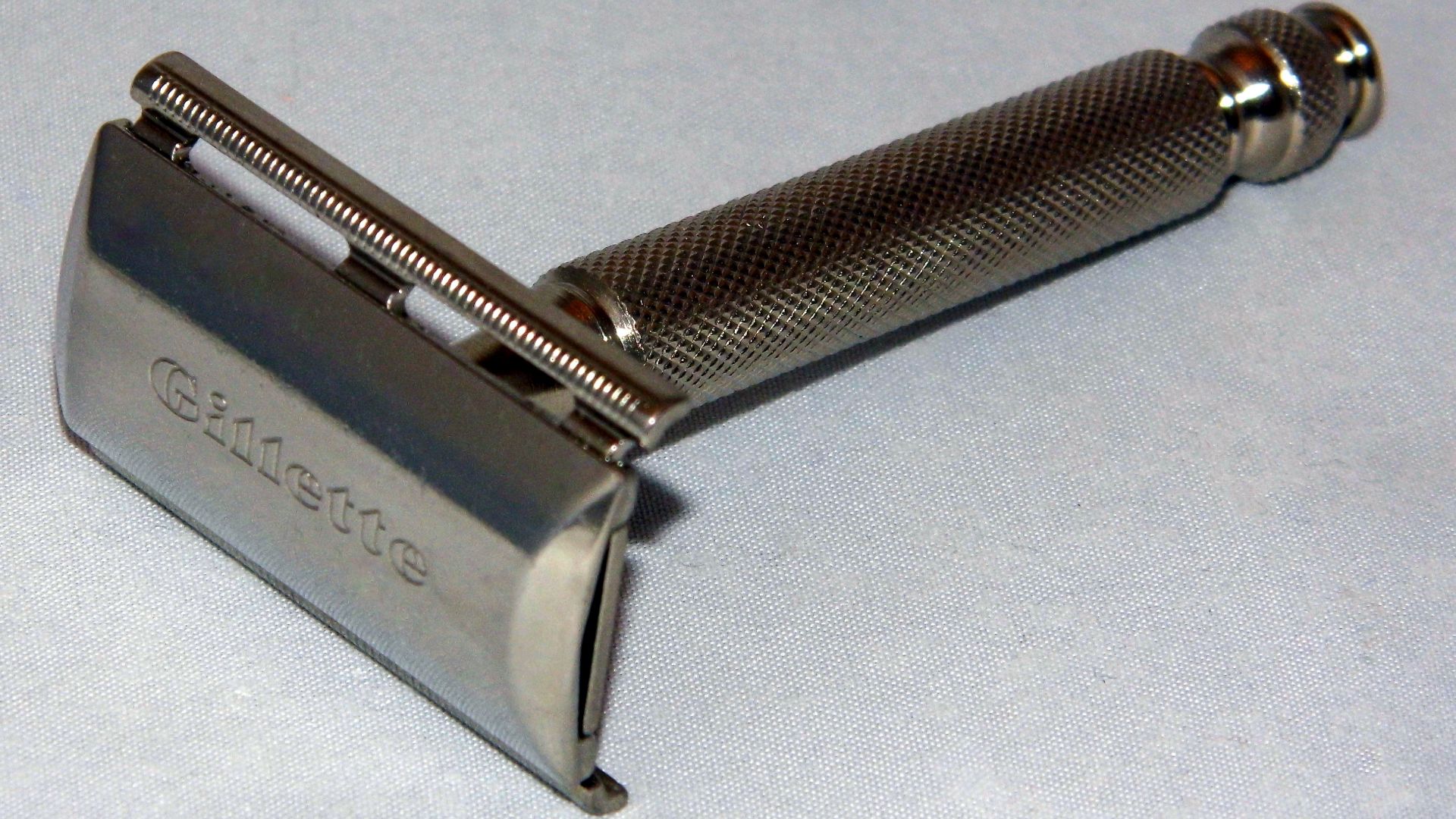 A Gillette Teach double-edge safety razor from 1965.