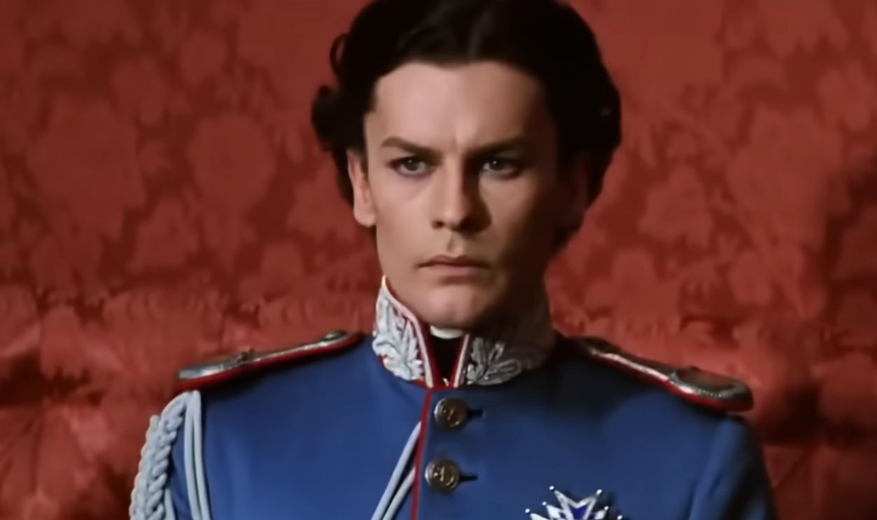 Screenshot from Ludwig, Mega Film (1973)