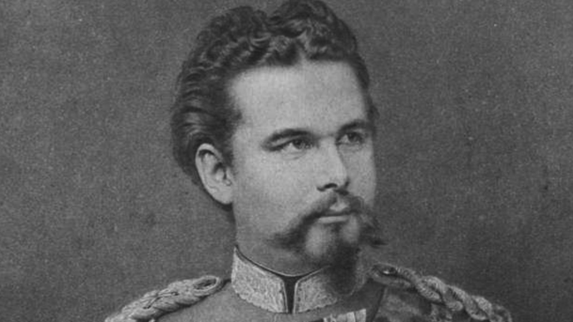 Portrait of King Ludwig II of Bavaria from the book König Ludwig der Zweite von Bayern und die Kunst (1898).