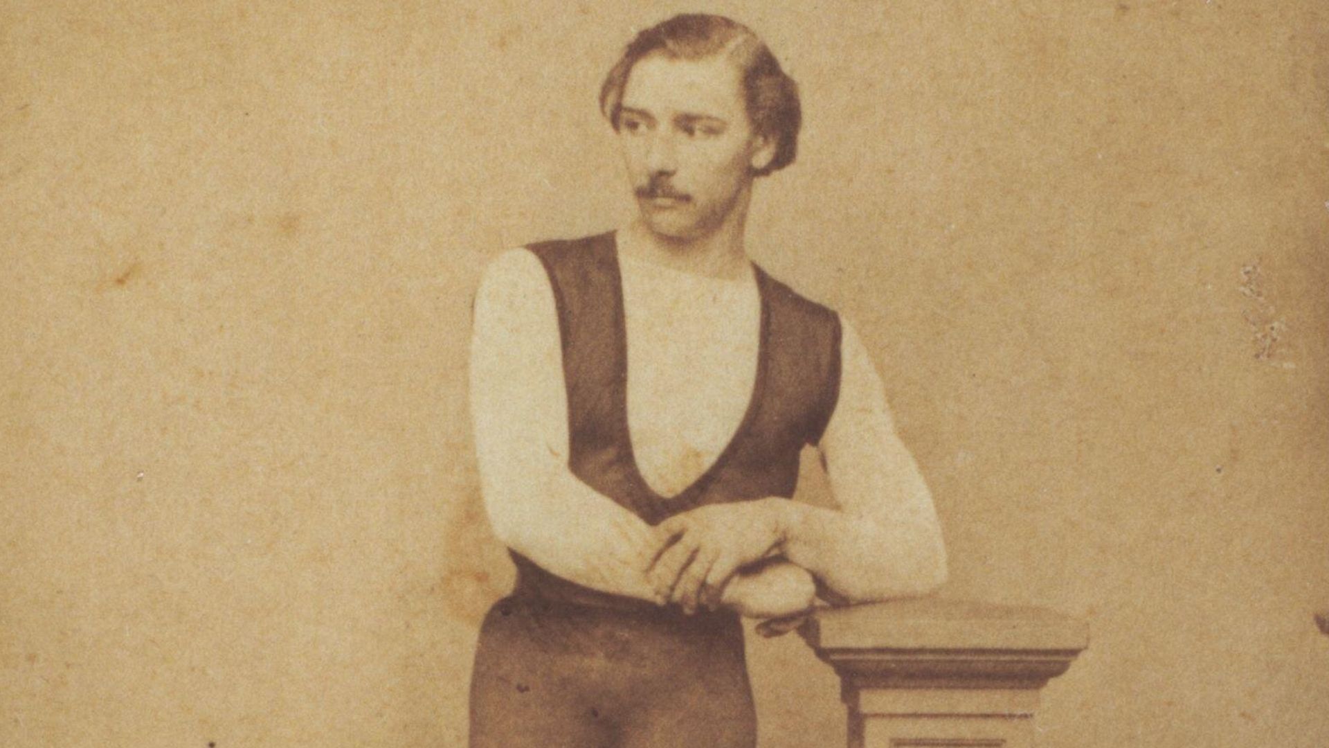 Photograph of Jules Léotard.