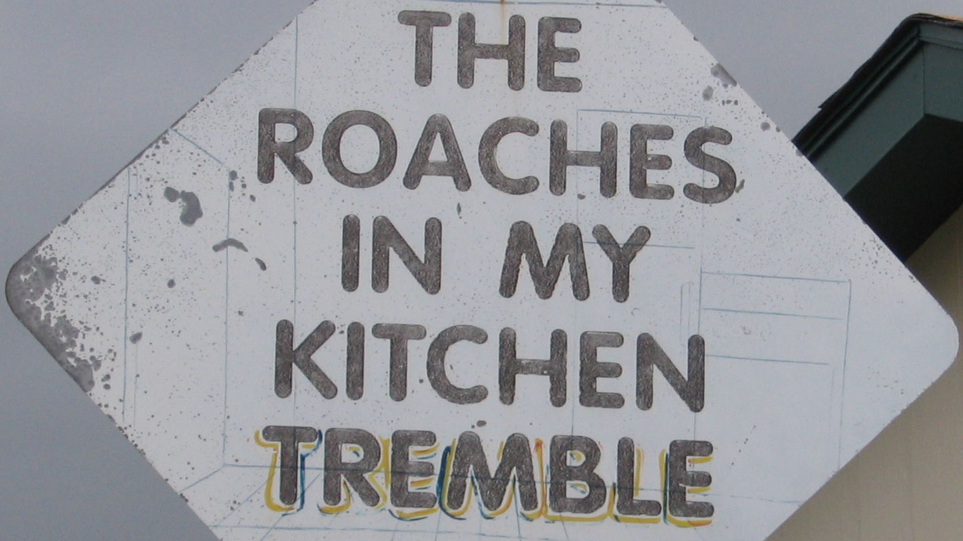 File:Amarillo Tx - Dynamite Museum - Roaches Kitchen.jpg