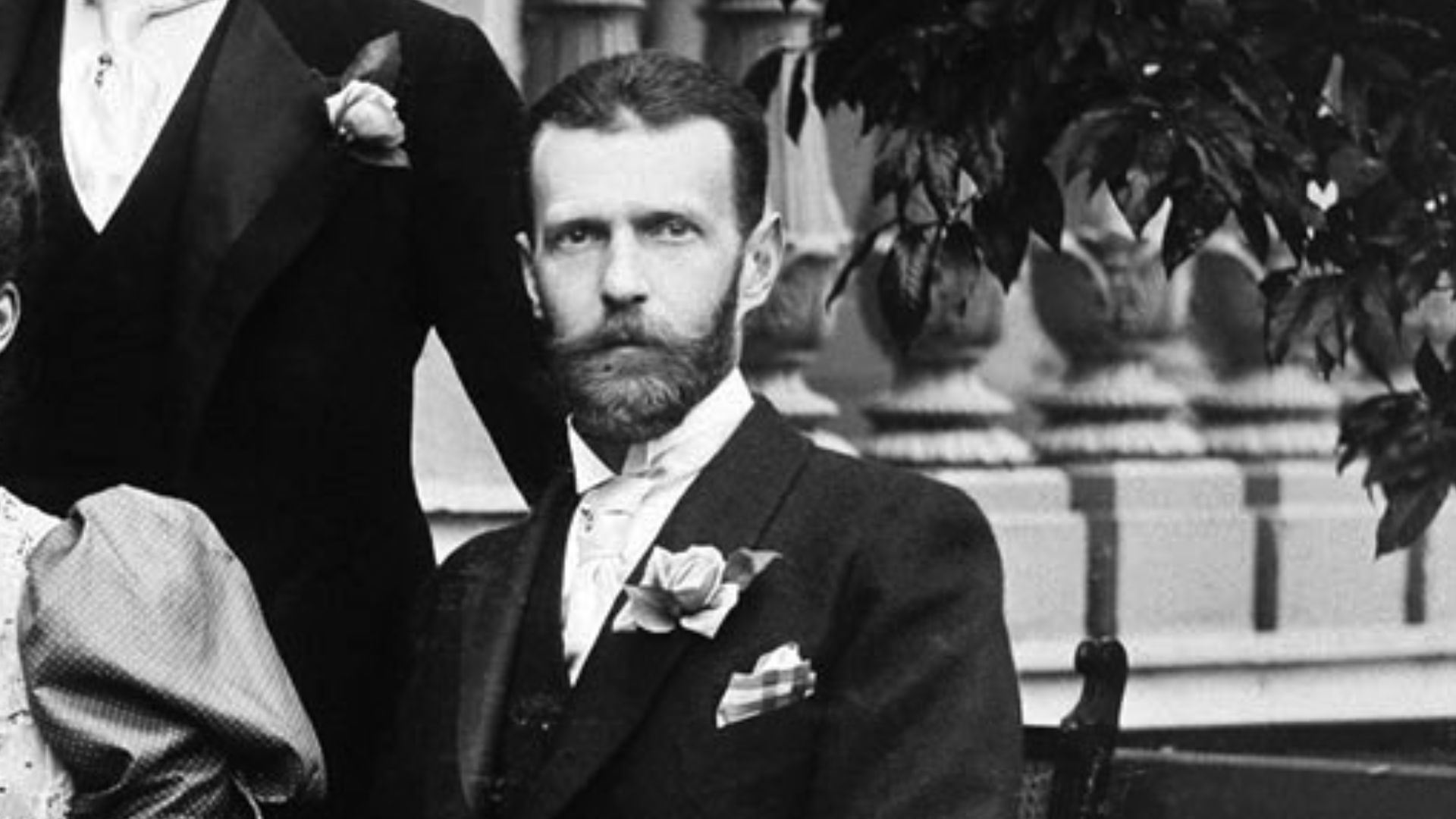 Guests of Princess Victoria Melita of Saxe-Coburg and Gotha and Ernest Louis, Grand Duke of Hesse and by Rhine at Neues Palais in Darmstadt.Top Row: Tsarevich Nikolay Alexandrovich, Princess Alix of Hesse, Princess Victoria and their brother Grand Duke Er