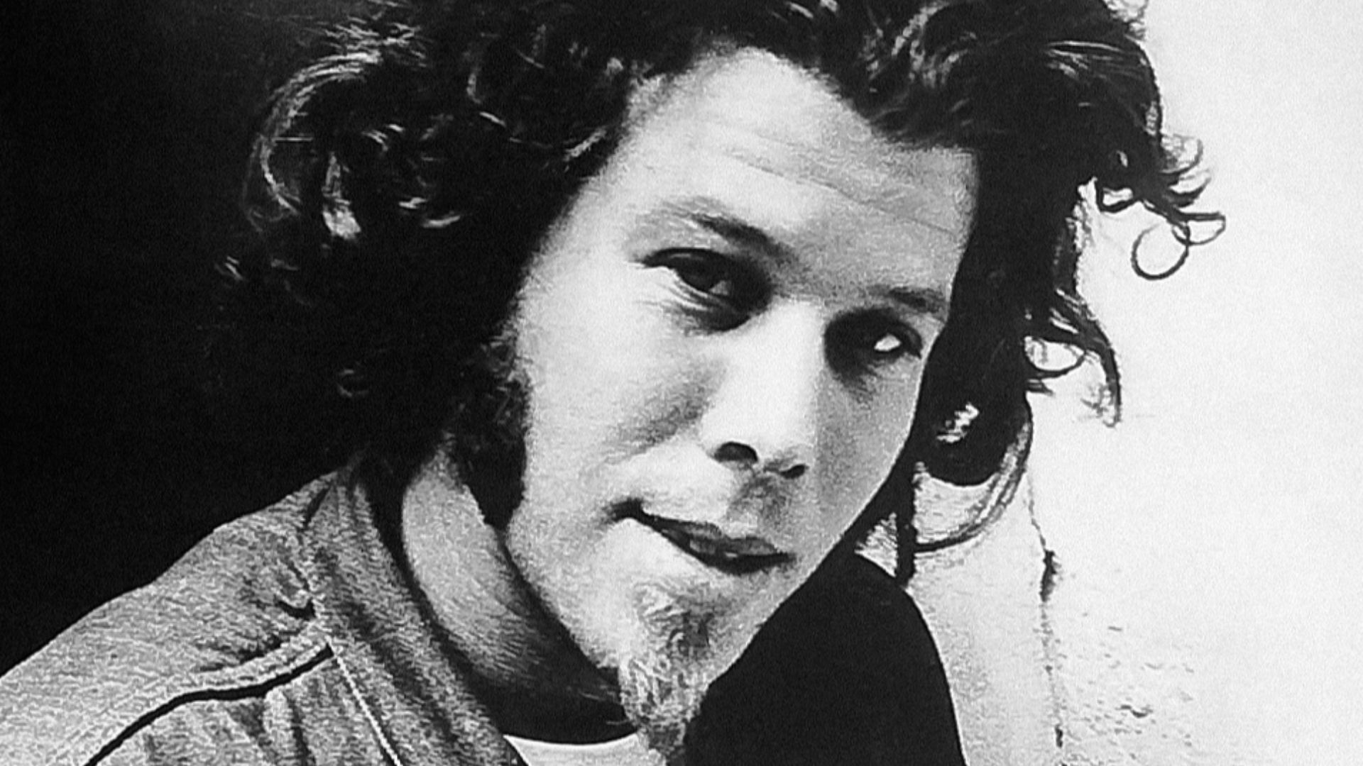 Publicity photo of American musician Tom Waits in early 1973, around the time of his debut album Closing Time on Asylum Records.