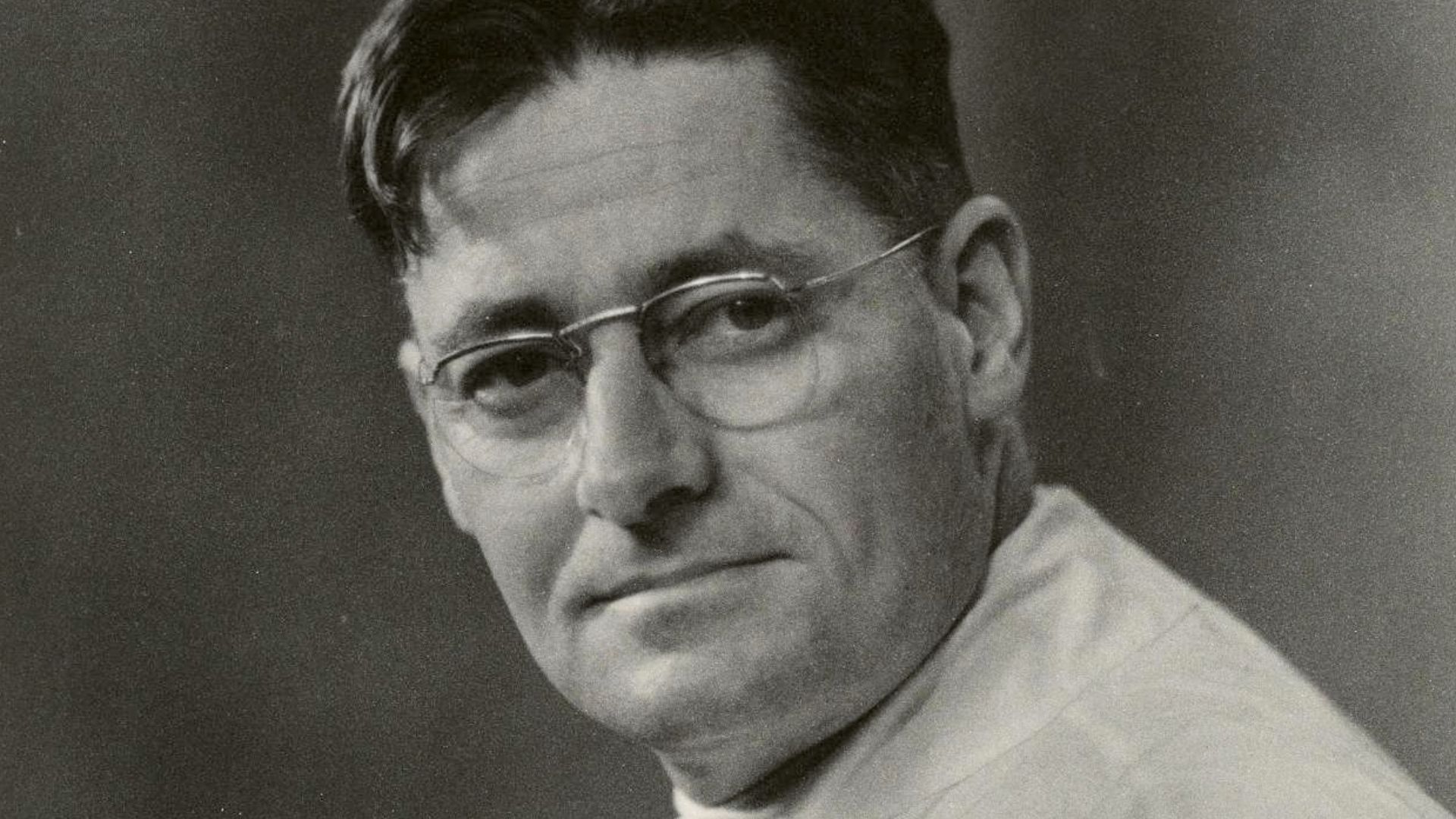 Photograph by Dr Julian Smith (1930s) Sir Howard Florey
