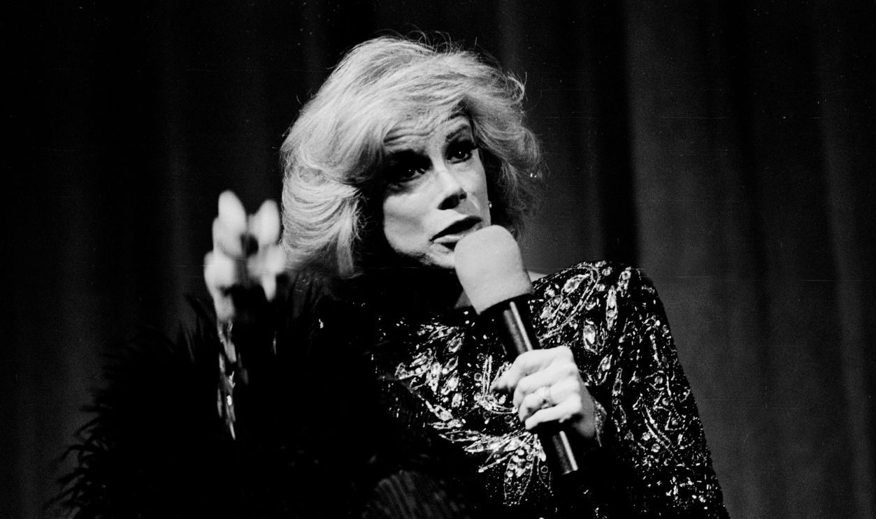 Joan Rivers performs on stage at the Auditorium Theater in Chicago, Illinois, February 5, 1983.