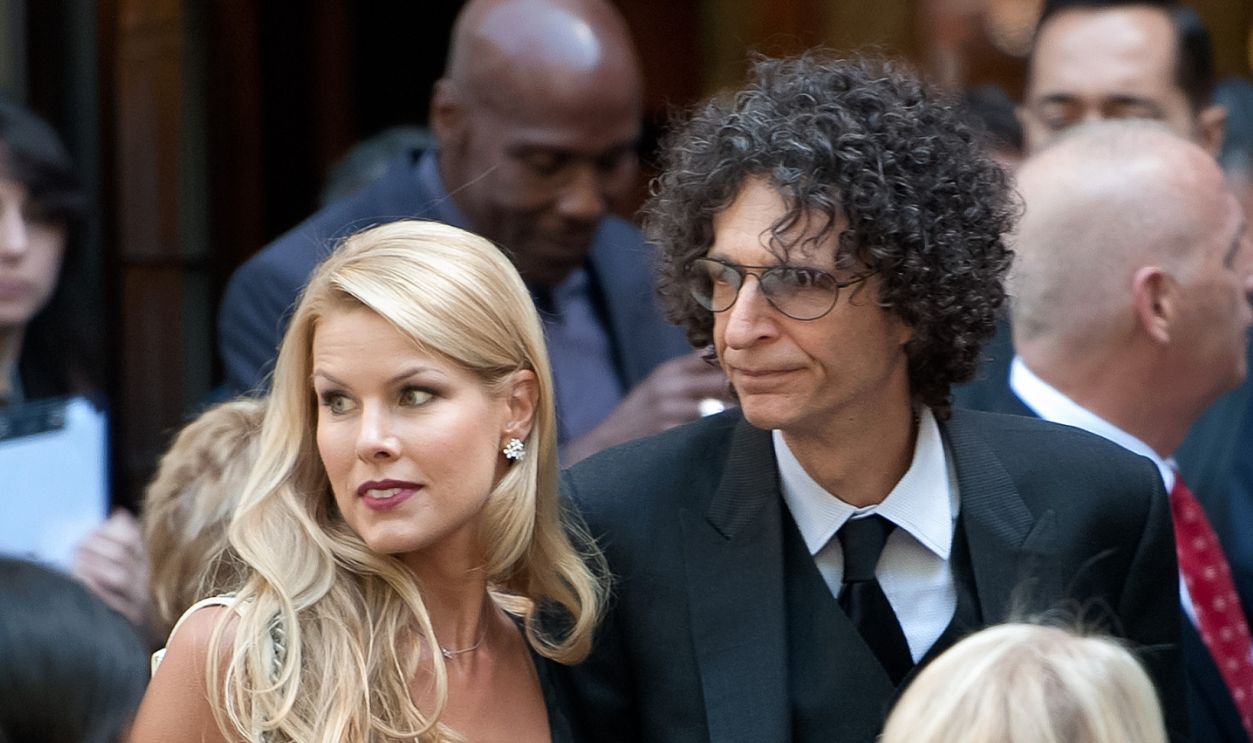 Howard Stern (center R) and wife Beth Ostrosky Stern attend the Joan Rivers memorial service at Temple Emanu-El on September 7, 2014 in New York City. Rivers passed away on September 4, 2014 after suffering respiratory and cardiac arrest during vocal cord surgery on August 28, 2014