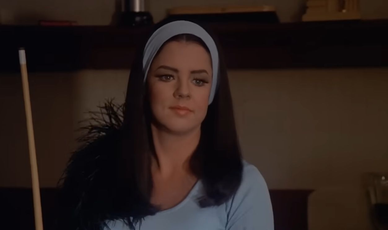 Screenshot from The Girl Most Likely To (1973)