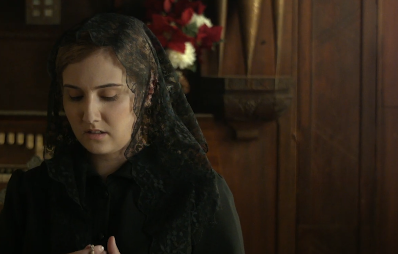 Rosaria Cianciulli  as Leonarda Cianciulli in Leonarda