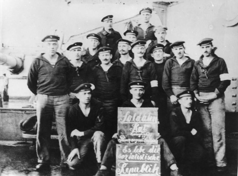 German sailors revolt