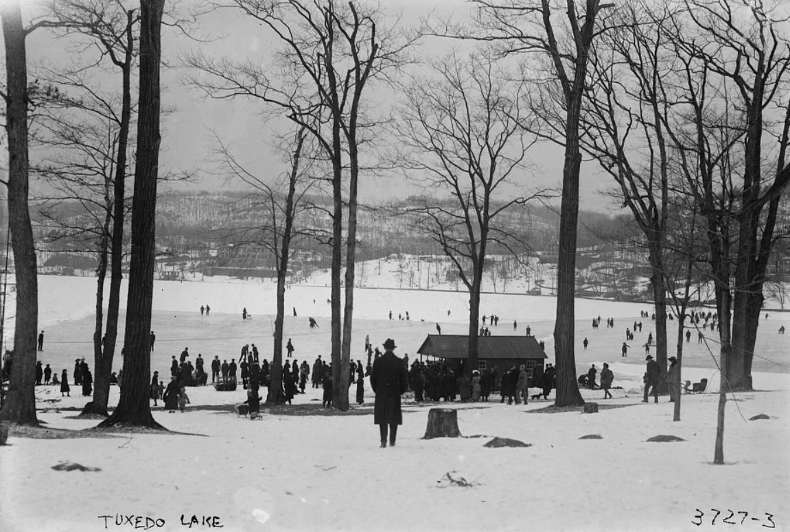 Tuxedo Lake in winter