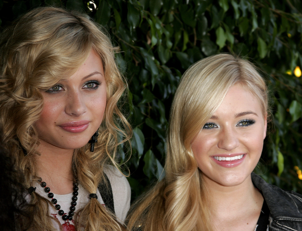 AJ Michalka and Aly Michalka at the 2006 Children's Choice Awards