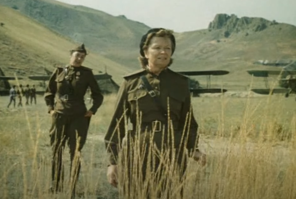 Screenshot of In the sky 'Night witches' (1981)