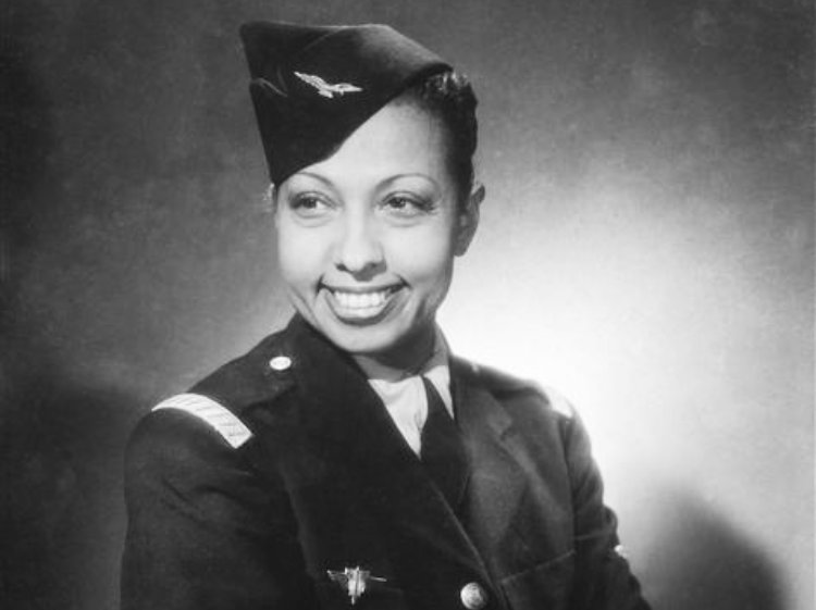 Joséphine Baker in French Air Force uniform