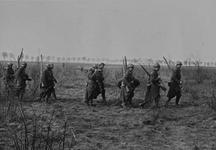 French soldiers marching to the front line