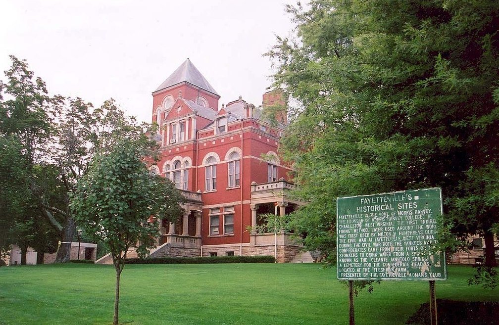 Fayette County Courthouse