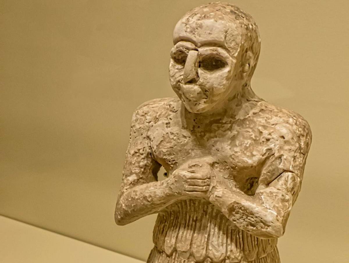 Sumerian votive figure