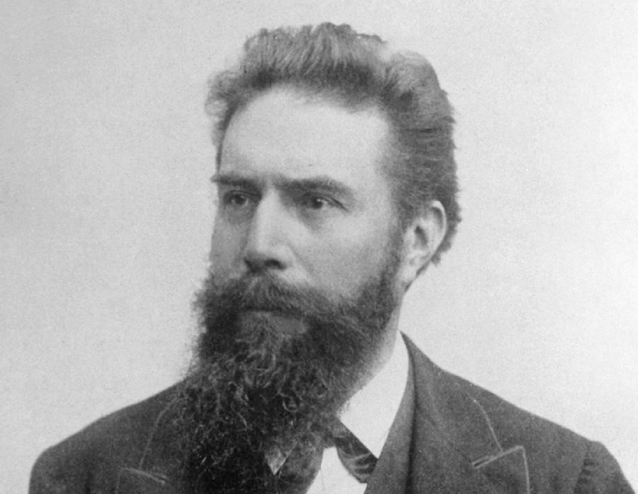 Photo of Wilhelm Conrad Röntgen - 1900
