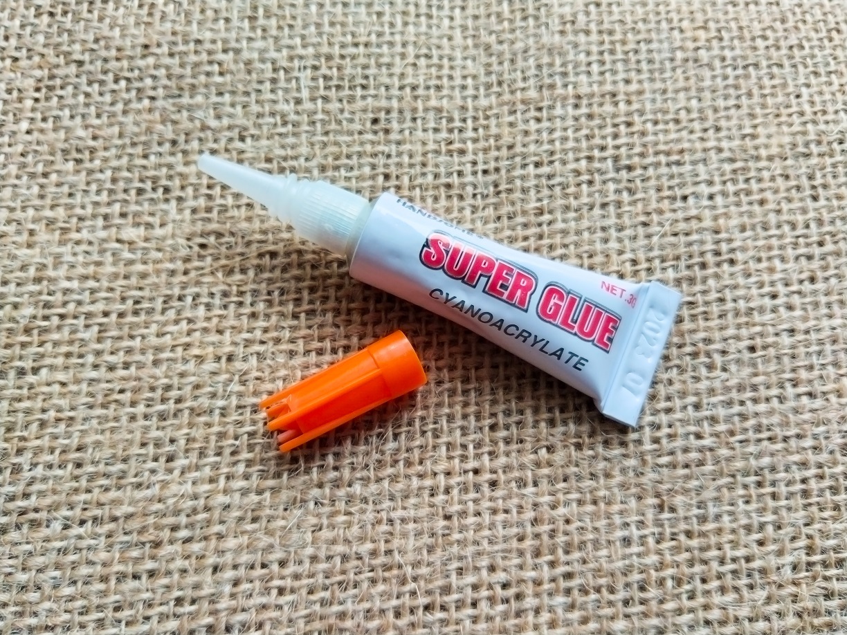 close up instant adhesive glue