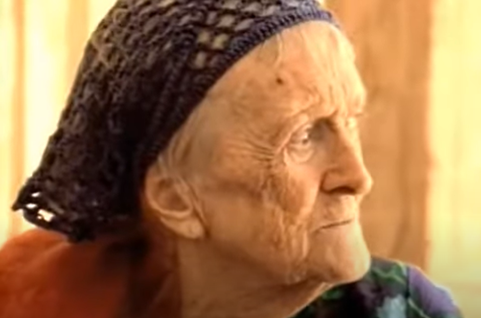 Dorothy Eady also known as Omm Sety or Om Seti