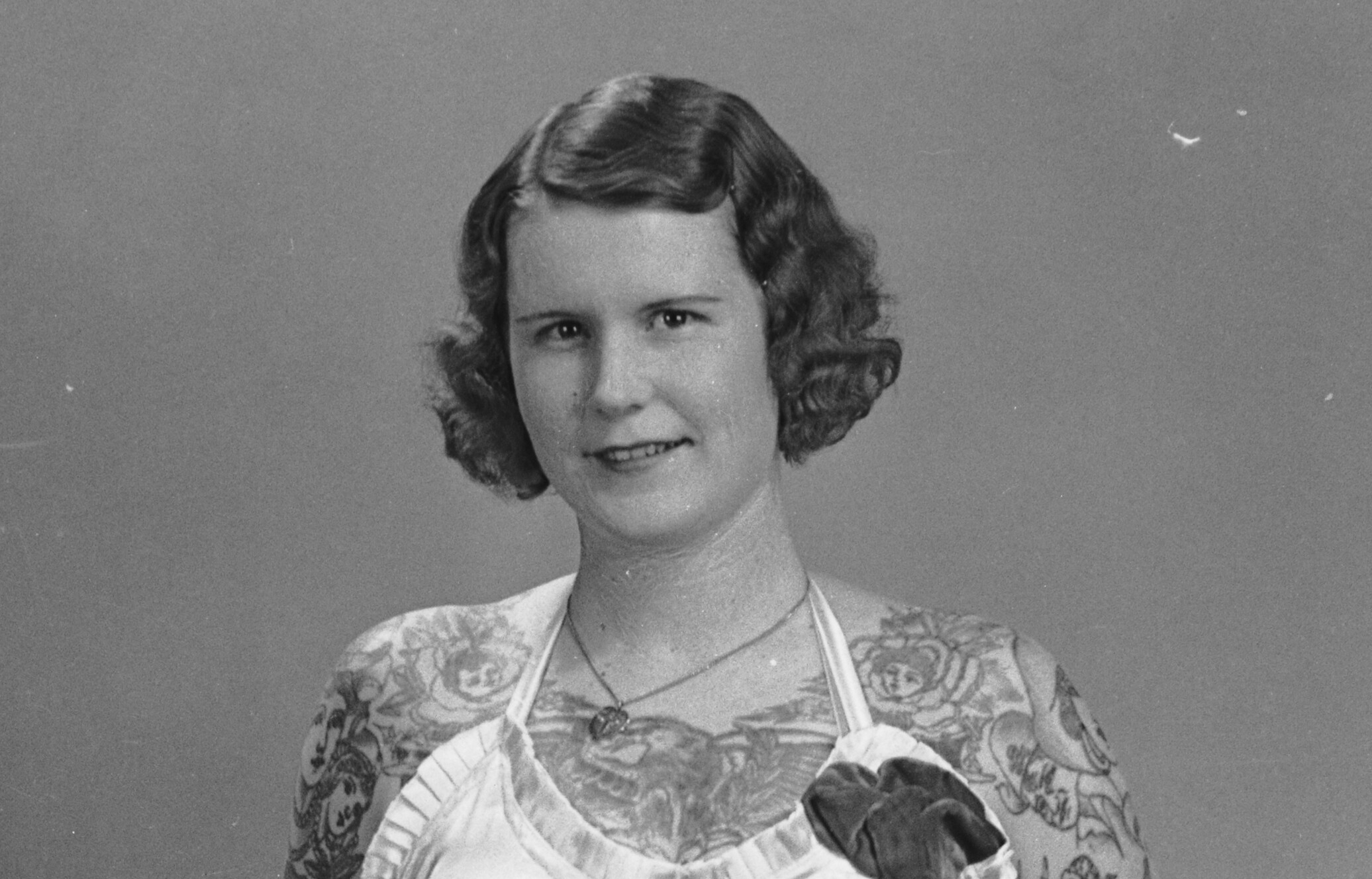 Tattooed lady Betty Broadbent, 4 April 1938