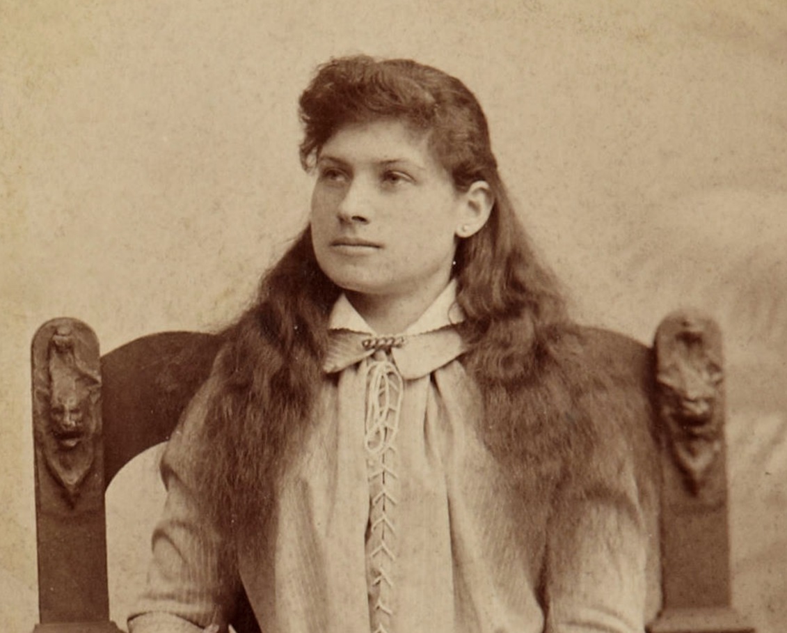 Portrait of Annie Oakley - Circa 1880