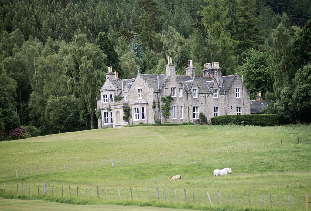Craigowan Lodge Royal Home In Scotland