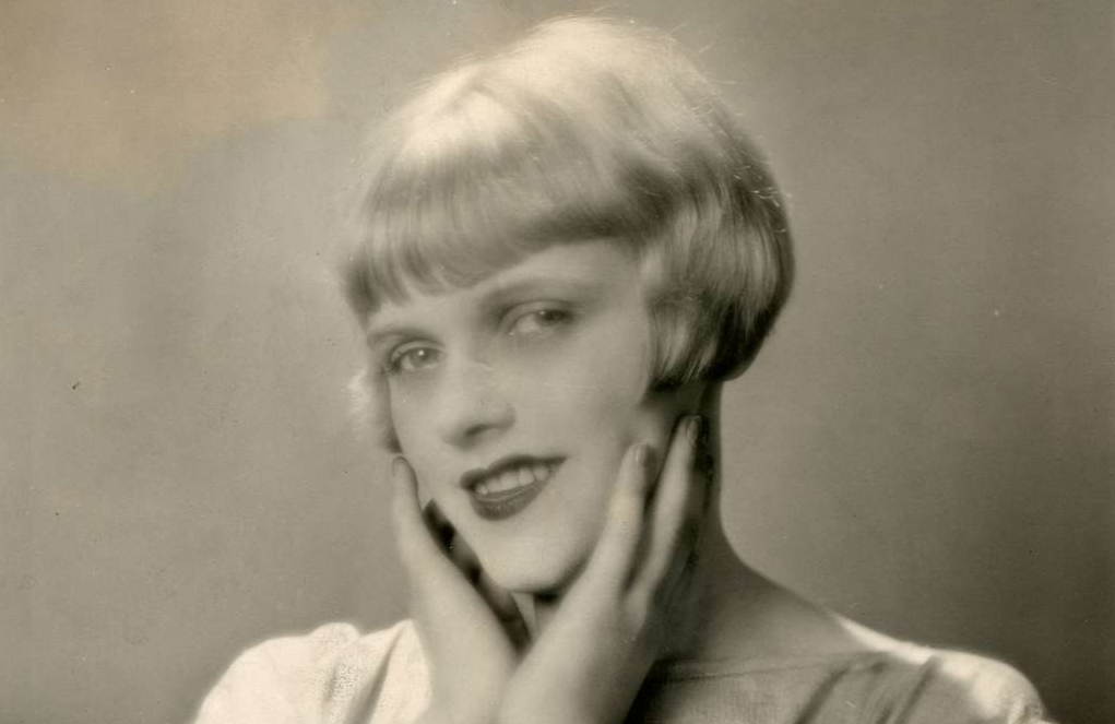Stage actress Jane Dobbins