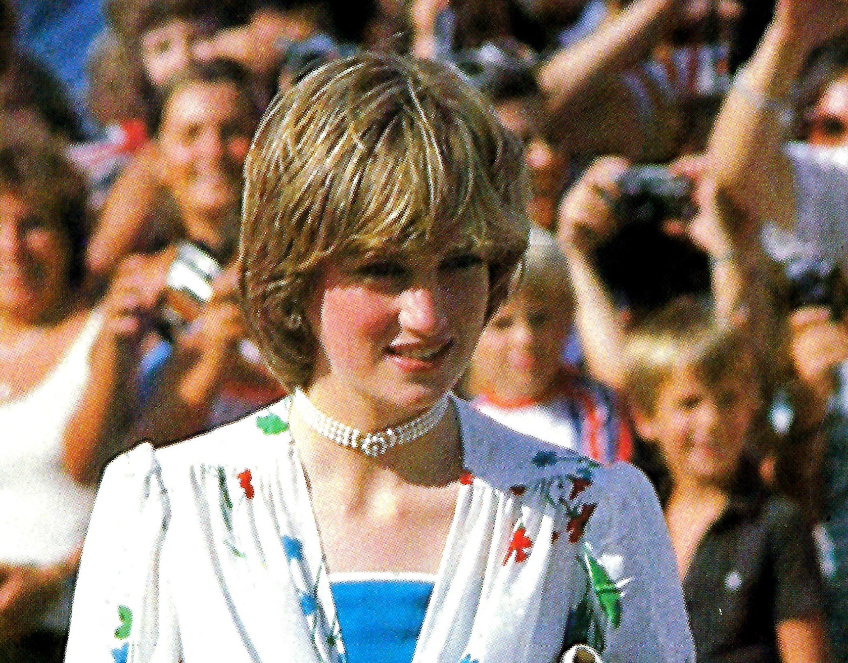 The Princess Board The Royal Yacht Britannia In Gibraltar For Their Honeymoon Cruise In The Mediterranean, 1981