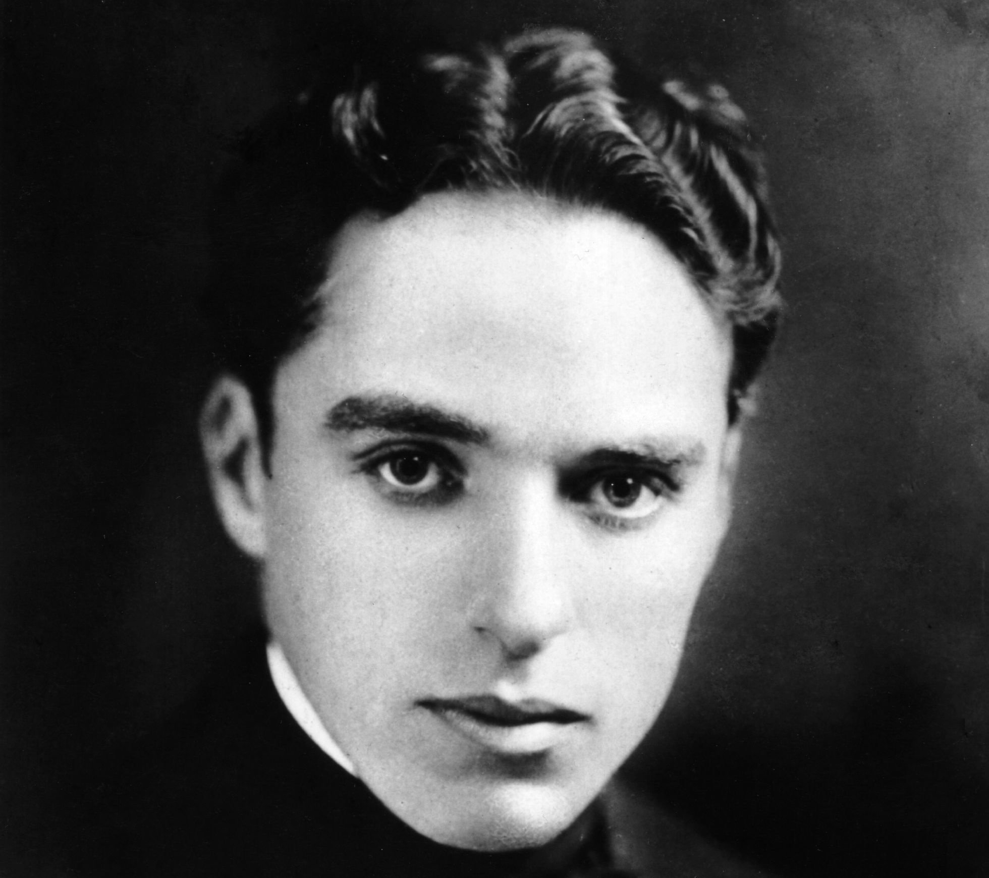 Grayscale Portrait Photo of Charlie Chaplin made ​​in the United States