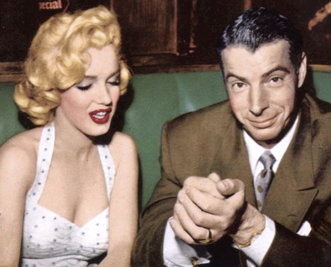 Marilyn Monroe Joe Dimaggio January 1954