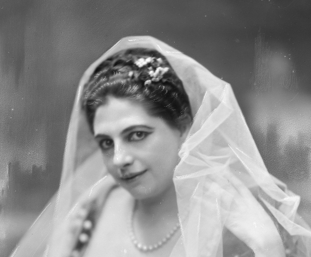 Grayscale Portrait Photo of Mata Hari in a white outfit