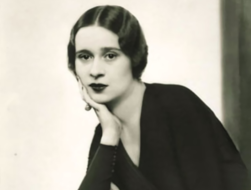 Mrs. Reginald Vanderbilt , Gloria Morgan Vanderbilt in black dress