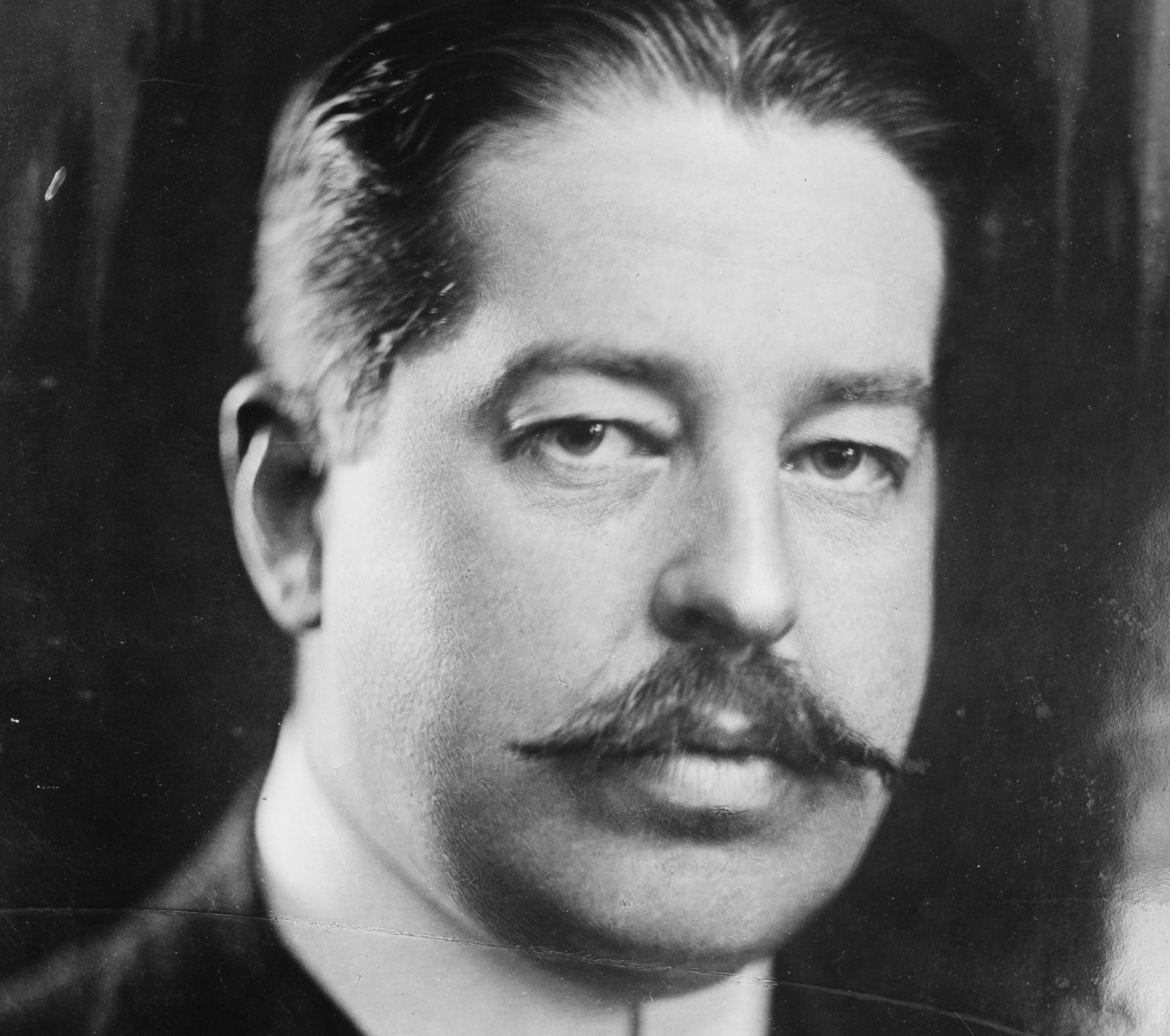 Reginald Vanderbilt in suit