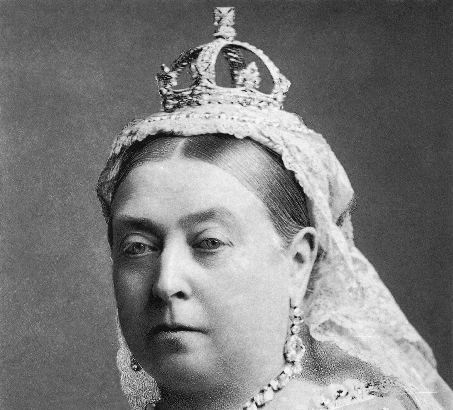 Grayscale Portrait Photo of Queen Victoria